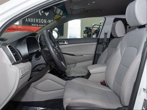 Used 2020 Hyundai Tucson SE image 8