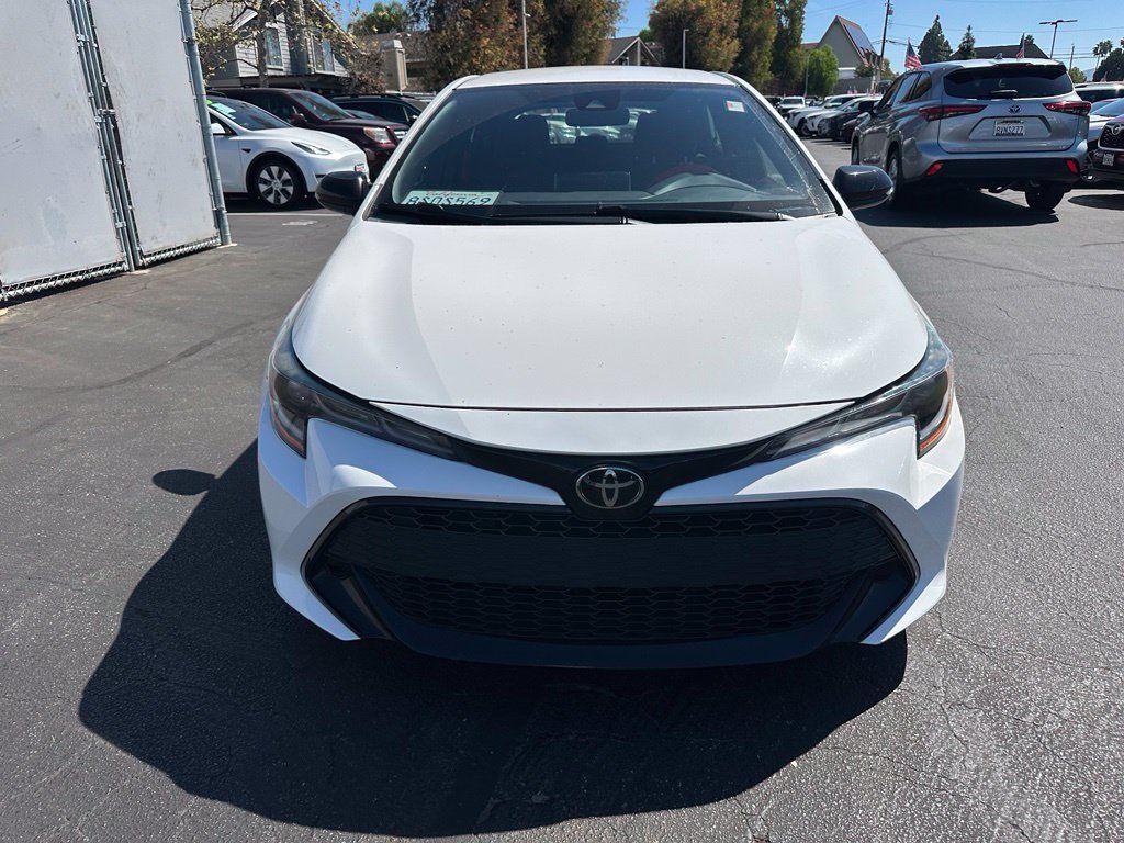 Used 2021 Toyota Corolla SE FWD image 6