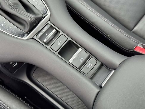 New 2026 Honda HR-V EX-L image 29