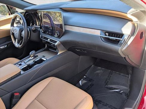 Used 2024 Lexus RX 350 Premium w/ Accessory Package (Z1) image 19