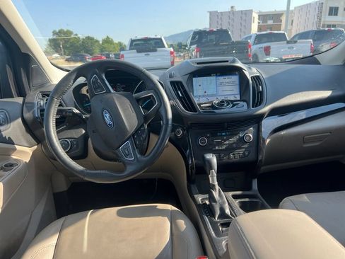 Used 2018 Ford Escape Titanium w/ Ford Safe & Smart Package AWD/4WD image 19