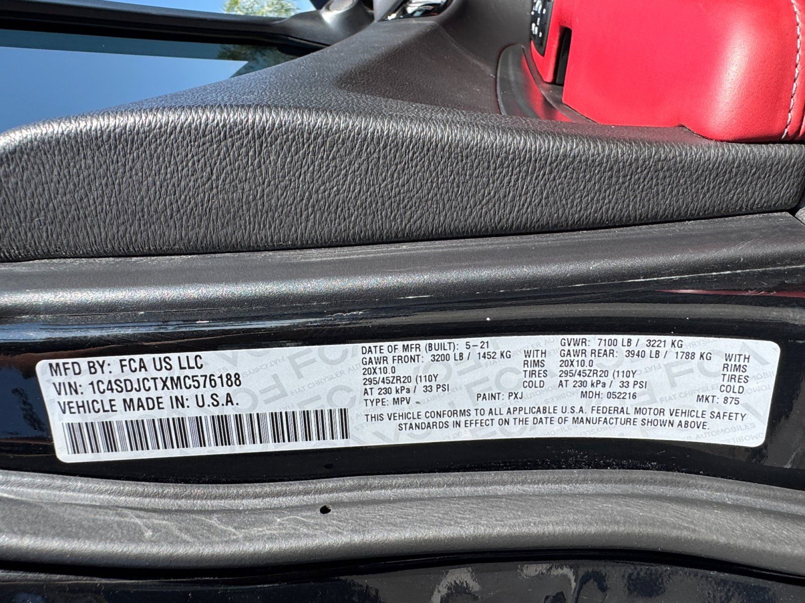 Used 2021 Dodge Durango R/T w/ Tow 'N Go Package AWD/4WD image 18