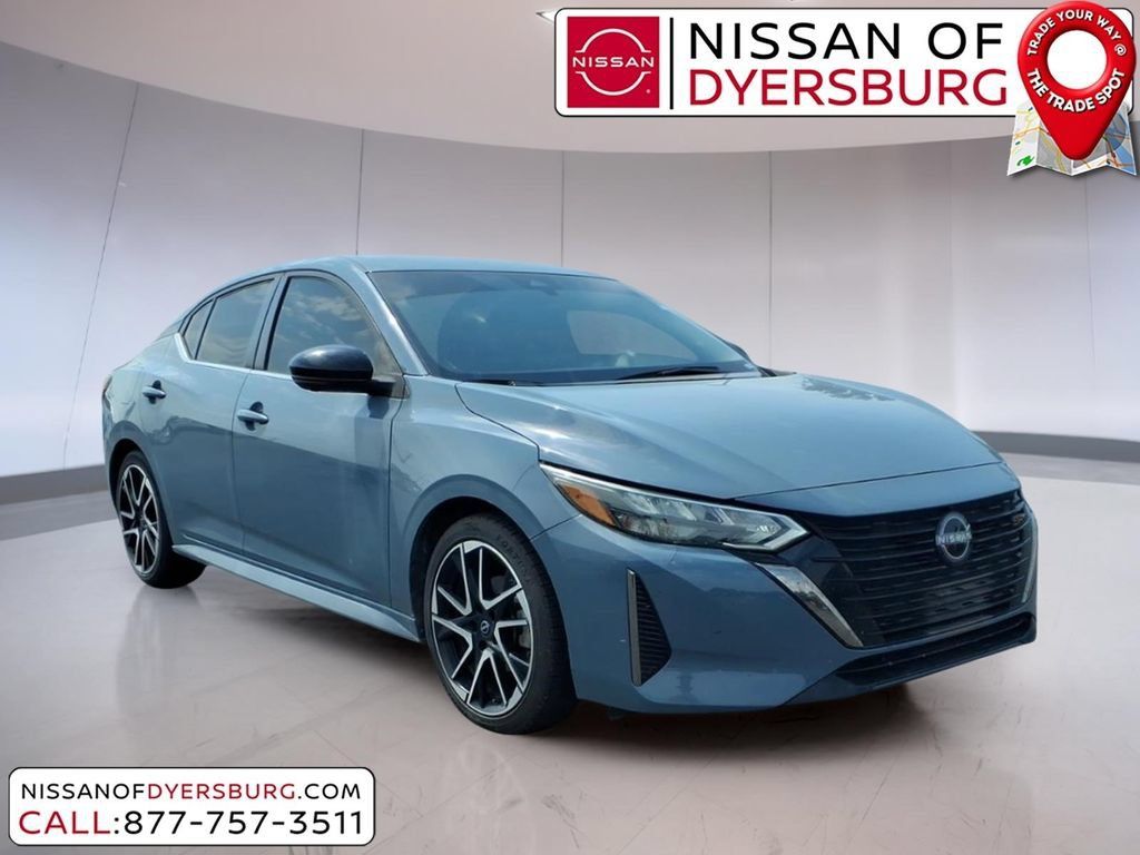 Used 2024 Nissan Sentra SR w/ SR Premium Package FWD image 1