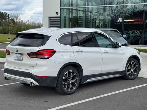 Used 2021 BMW X1 xDrive28i w/ Convenience Package AWD/4WD image 5
