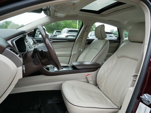 Used 2018 Ford Fusion Platinum AWD/4WD image 35