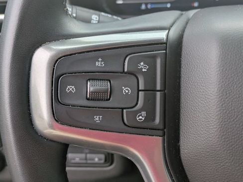 Used 2024 Chevrolet Suburban Z71 w/ Off-Road Capability Package AWD/4WD image 18