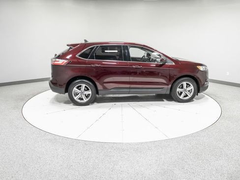 Used 2021 Ford Edge SEL w/ Convenience Package FWD image 29