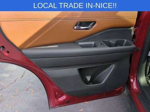 Used 2023 Nissan Pathfinder Platinum image 28