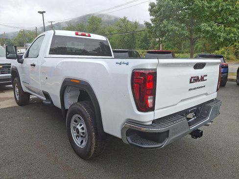 New 2025 GMC Sierra 2500 Pro w/ Convenience Package image 4