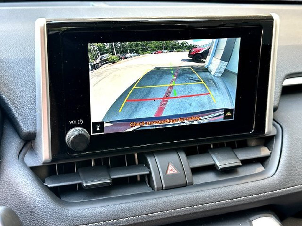 Certified 2025 Toyota RAV4 XLE AWD/4WD image 14