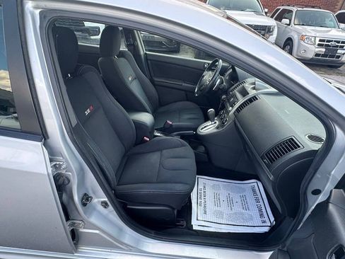 Used 2011 Nissan Sentra SE-R FWD image 12