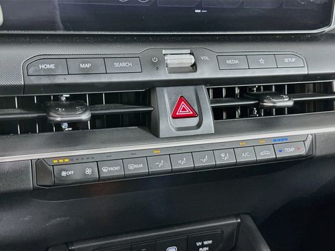 Used 2025 Kia K4 FWD image 24