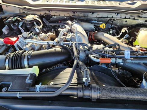 New 2026 Ford F250 Platinum image 32