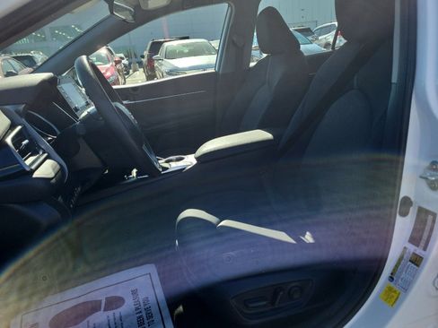 Used 2023 Toyota Camry LE image 14