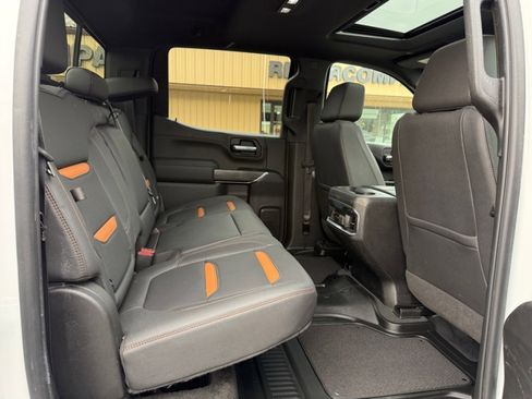 Used 2022 GMC Sierra 1500 AT4 w/ AT4 Carbonpro Edition image 15