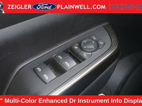 Used 2023 GMC Acadia SLT w/ Elevation Edition AWD/4WD image 29