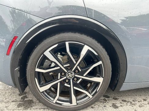 Used 2023 Toyota Prius Prime FWD image 22