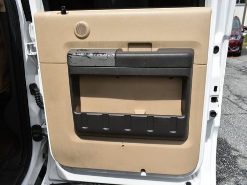 Used 2016 Ford F350 Lariat w/ Lariat Interior Package AWD/4WD image 36