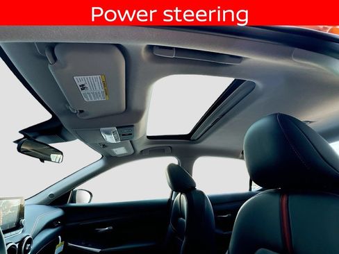 Used 2025 Nissan Sentra SR w/ SR Premium Package FWD image 21