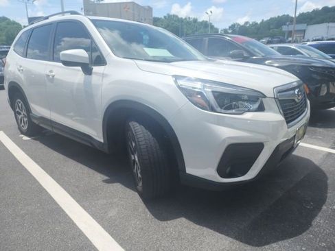 Used 2021 Subaru Forester Premium w/ Popular Package #1 AWD/4WD image 2