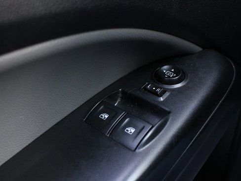 Used 2019 Chevrolet Colorado W/T w/ WT Convenience Package image 7