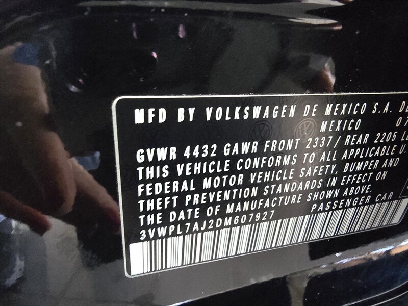Used 2013 Volkswagen Jetta TDI FWD image 31