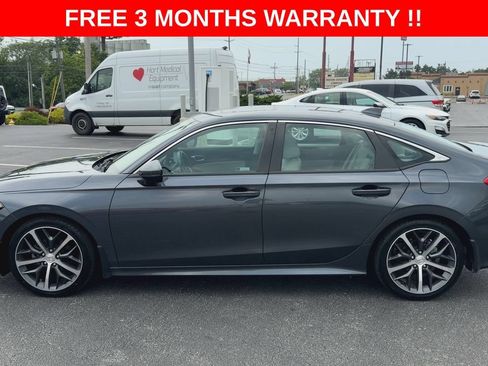 Used 2024 Honda Civic Touring image 5