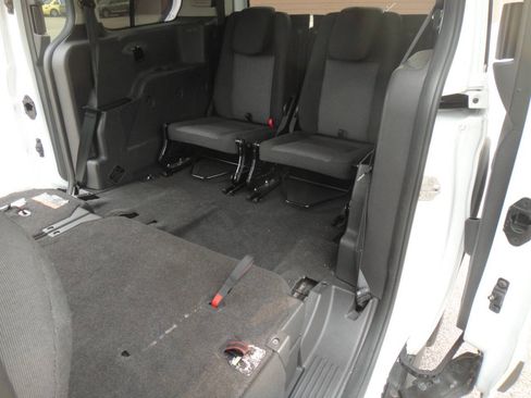 Used 2018 Ford Transit Connect XL FWD image 18
