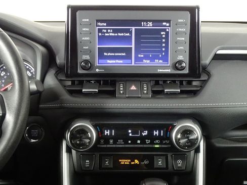 Used 2022 Toyota RAV4 XLE Premium image 32