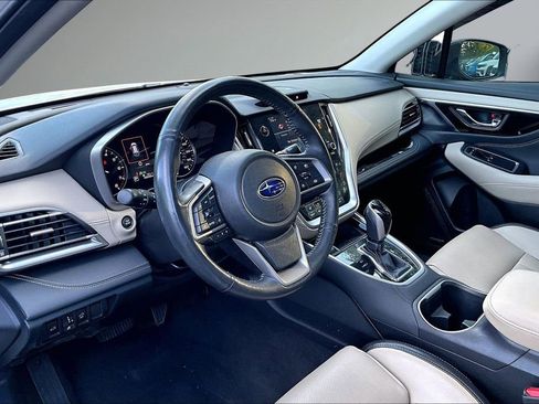 Used 2023 Subaru Outback Limited AWD/4WD image 18
