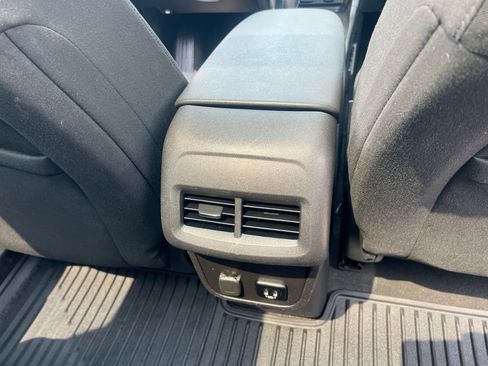 Used 2018 Chevrolet Equinox LT w/ Sun & Infotainment Package FWD image 20