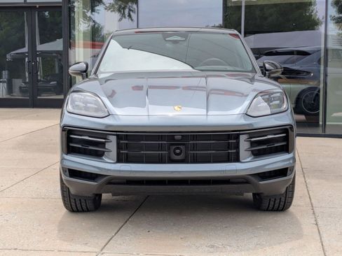 New 2026 Porsche Cayenne E-Hybrid Coupe AWD/4WD image 6