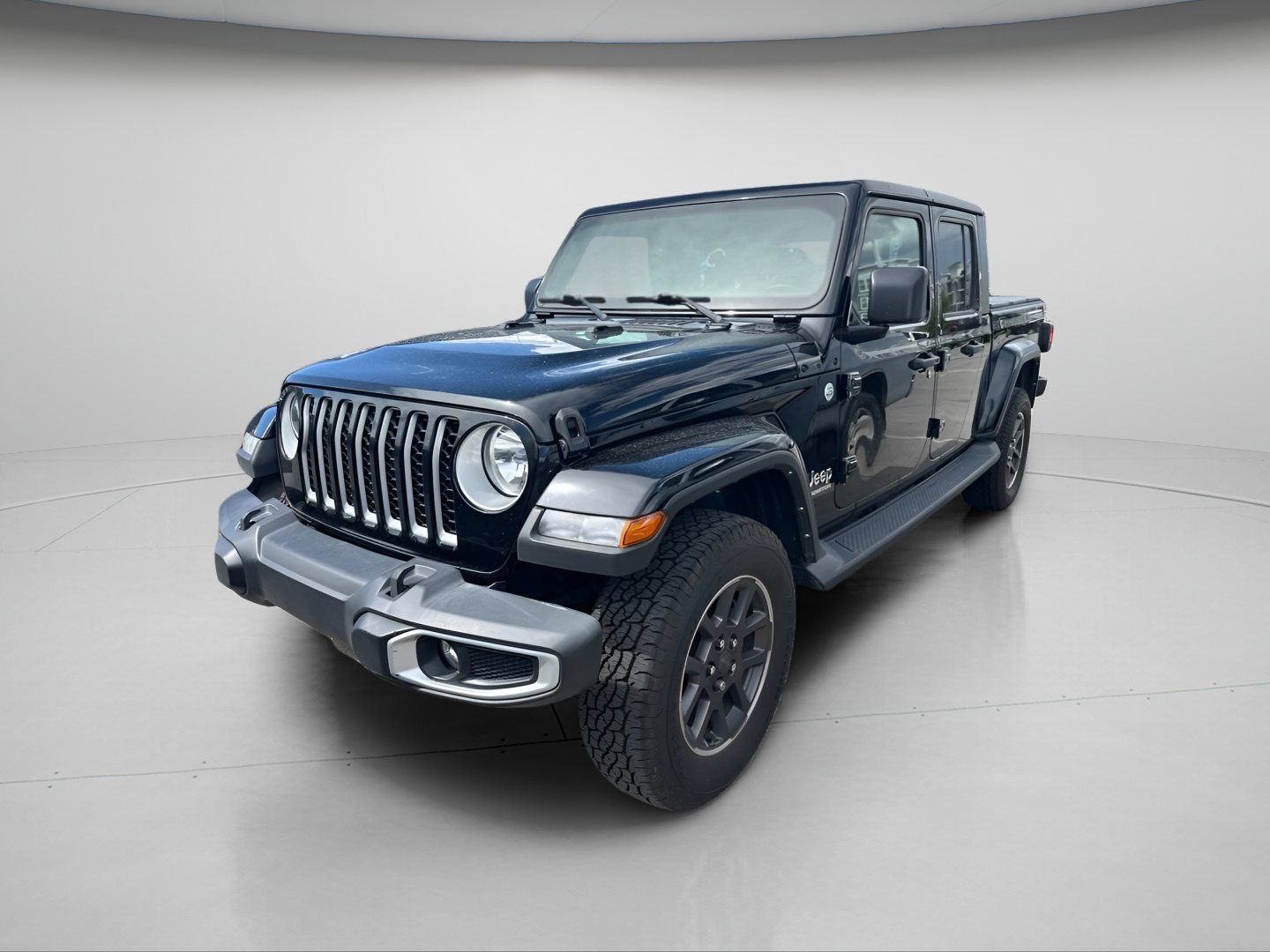 Used 2022 Jeep Gladiator Overland w/ Popular Equipment Package AWD/4WD image 4