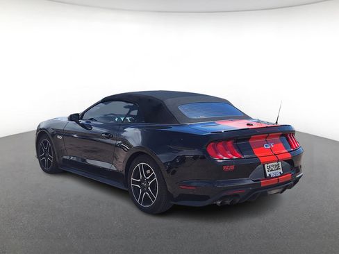 Used 2022 Ford Mustang GT Premium image 4