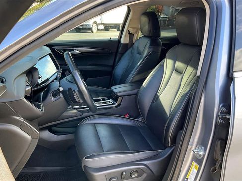 Used 2021 Buick Envision Essence w/ Technology Package I image 26