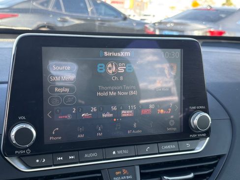 Used 2022 Nissan Altima 2.5 SV image 24