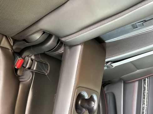 Certified 2023 Dodge Durango R/T RWD image 32