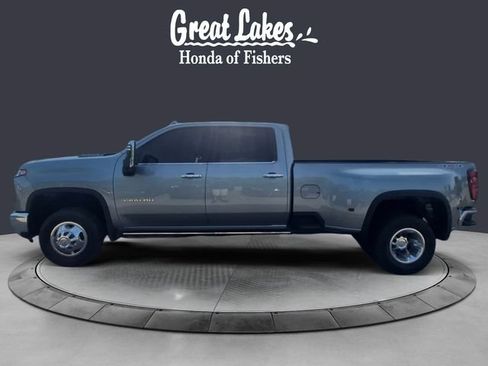 Used 2024 Chevrolet Silverado 3500 LTZ w/ LTZ Convenience Package AWD/4WD image 2