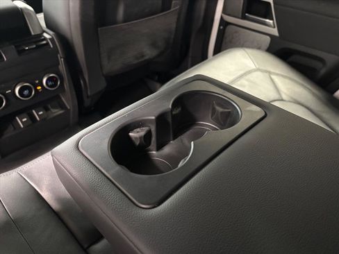 Used 2023 Land Rover Defender 130 S image 25