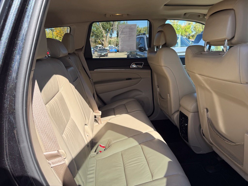 Used 2015 Jeep Grand Cherokee Limited AWD/4WD image 17