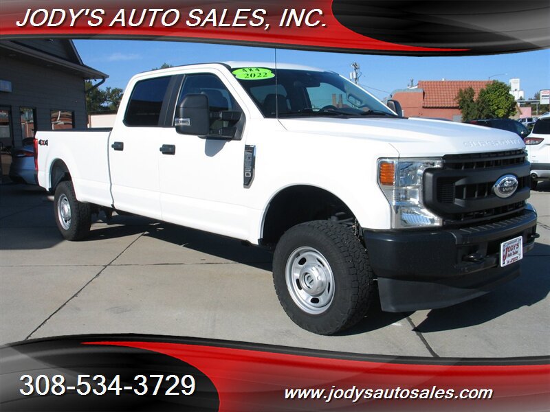 Used 2022 Ford F350 XL w/ Power Equipment Group AWD/4WD image 1