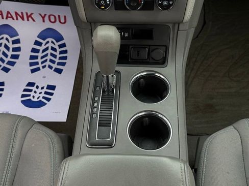 Used 2017 Chevrolet Traverse LS image 29