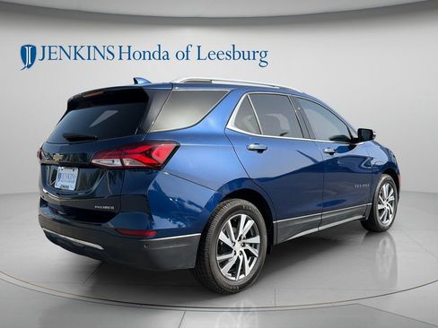 Used 2022 Chevrolet Equinox Premier FWD image 3
