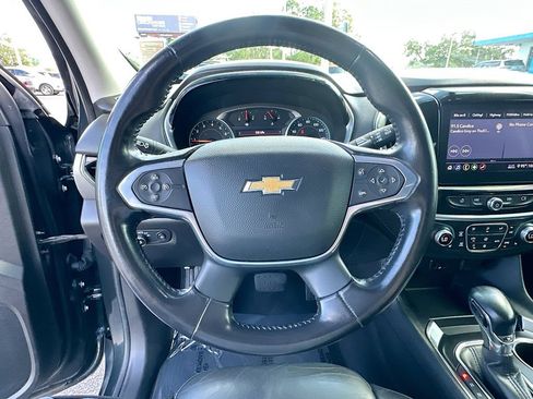 Used 2021 Chevrolet Traverse LT AWD/4WD image 11