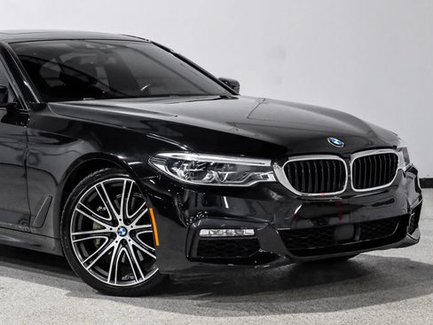 Used 2018 BMW 540i RWD image 11