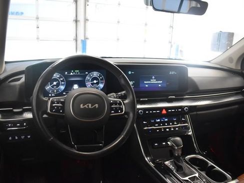 Used 2022 Kia Carnival SX Prestige FWD image 23