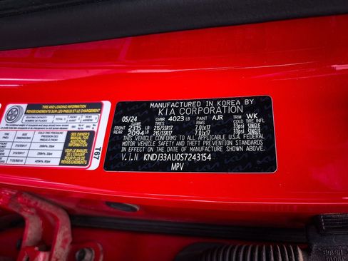 Certified 2025 Kia Soul EX FWD image 38