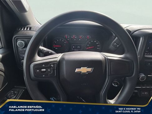 Used 2025 Chevrolet Silverado 2500 Custom w/ Custom Convenience Package AWD/4WD image 16