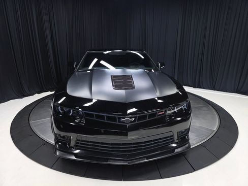 Used 2015 Chevrolet Camaro SS w/ SS Performance Package RWD image 8