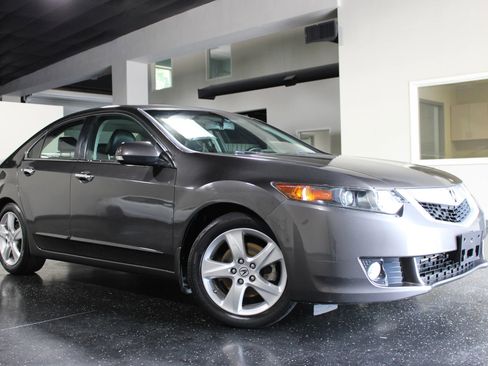 Used 2010 Acura TSX Sedan FWD image 1